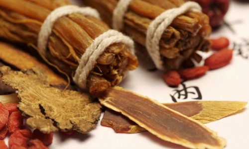 三草两木按摩霜的功效-三草两木修安霜功效网—知名的三草两木安霜的功效网站,分享三草两木舒安修复乳知识